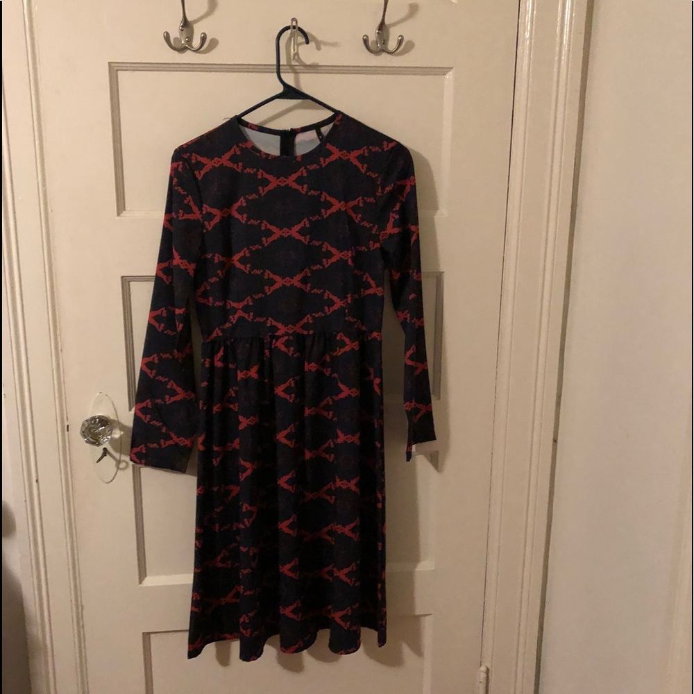Long sleeve dark blue printed dress light fabric